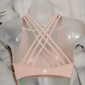 Strappy Sports Bra🦩